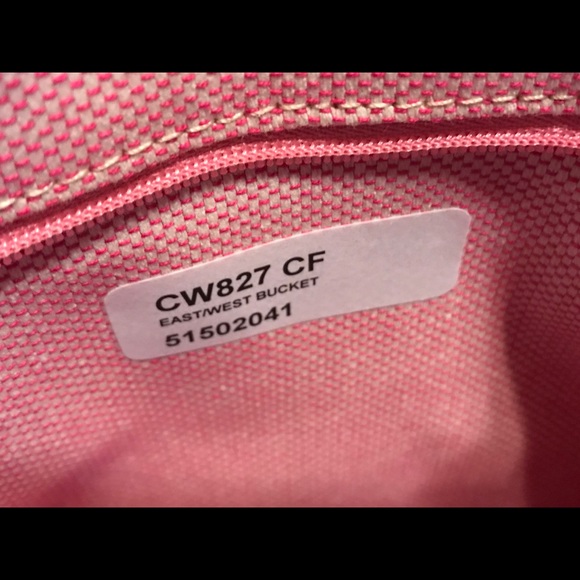 DOONEY AND BOURKE CROSSWORD COLLECTION LUGGAGE SET - Picture 6 of 8